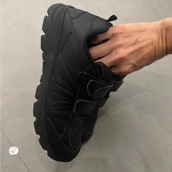 Stride Rite Unisex-Child Cooper 2.0 H&l Sneaker size 5.5 - Picture 5 of 7